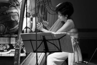 Harpist Kyunghee Kim-Sutre Performs Rare Works by Sophia Corri Dussek